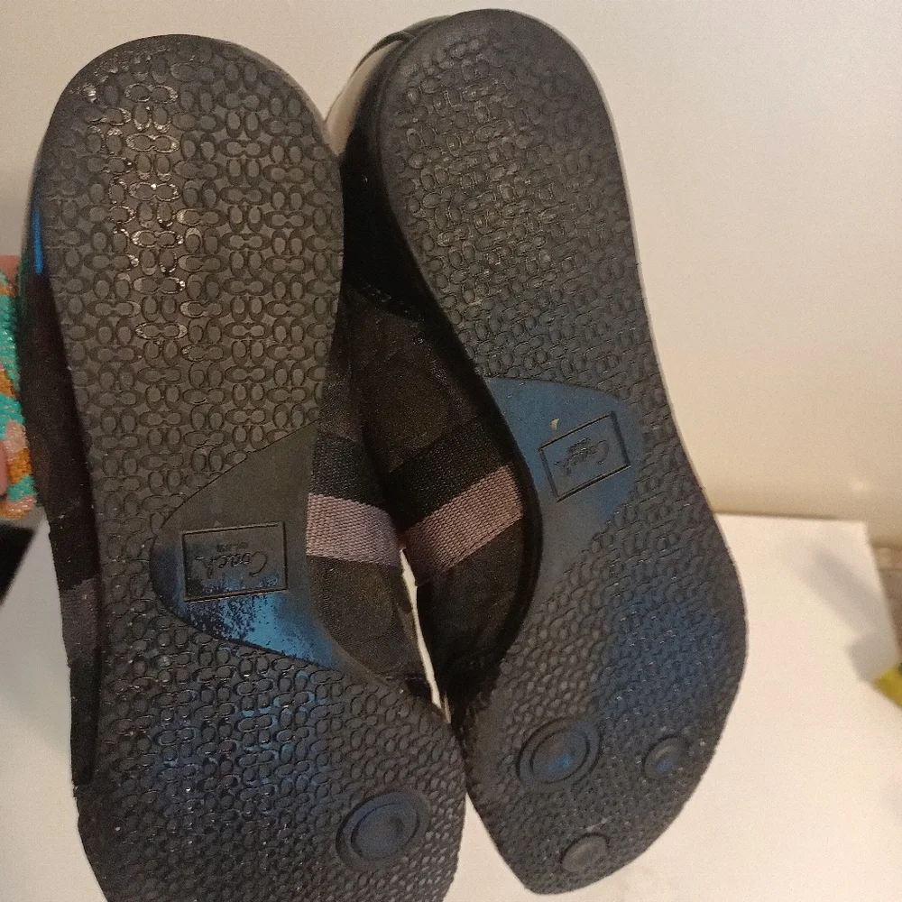 Coach Kingsley Signature C size 8 black women's